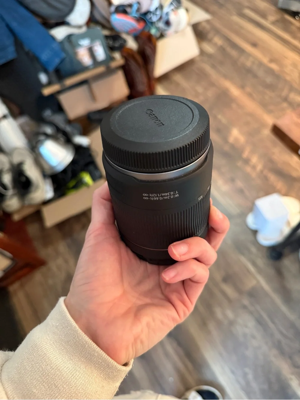 Canon 24-105mm Zoom Lens f 4-7.1